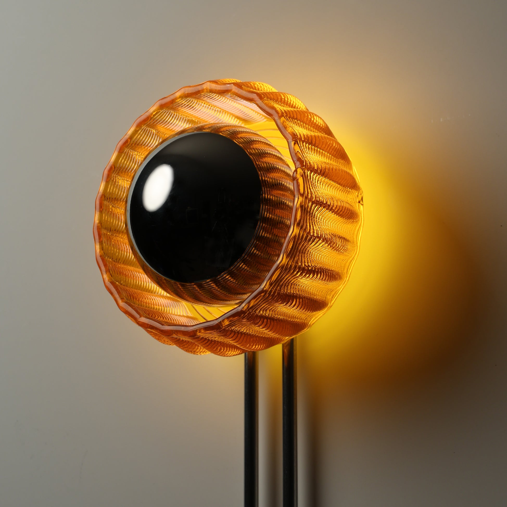 LIGHT MODULATOR | Fluted Cup